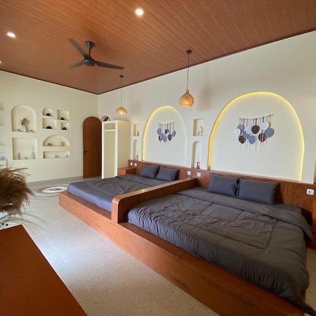 Azalea Room By The Anp Villas Cikundul Extérieur photo