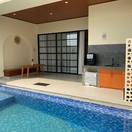 Azalea Room By The Anp Villas Cikundul Extérieur photo