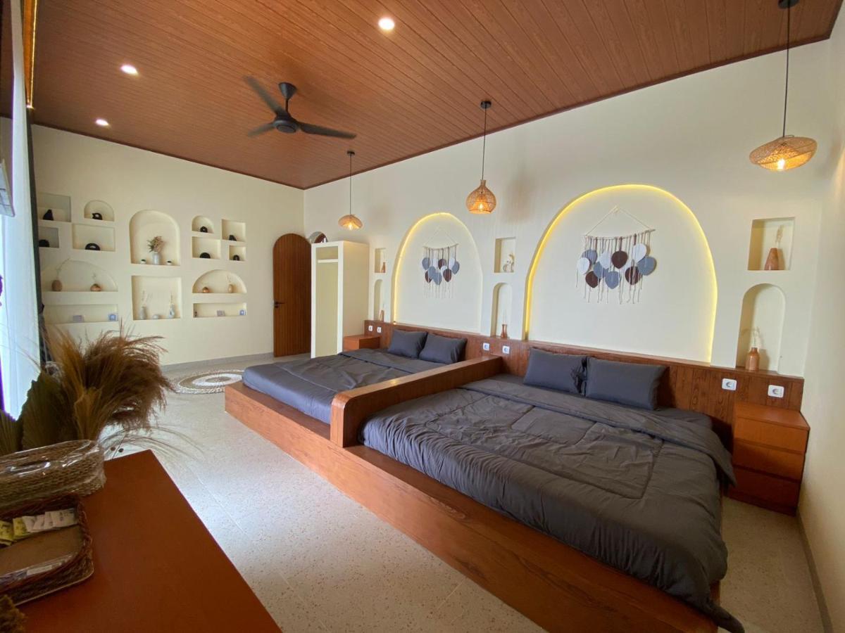 Azalea Room By The Anp Villas Cikundul Extérieur photo
